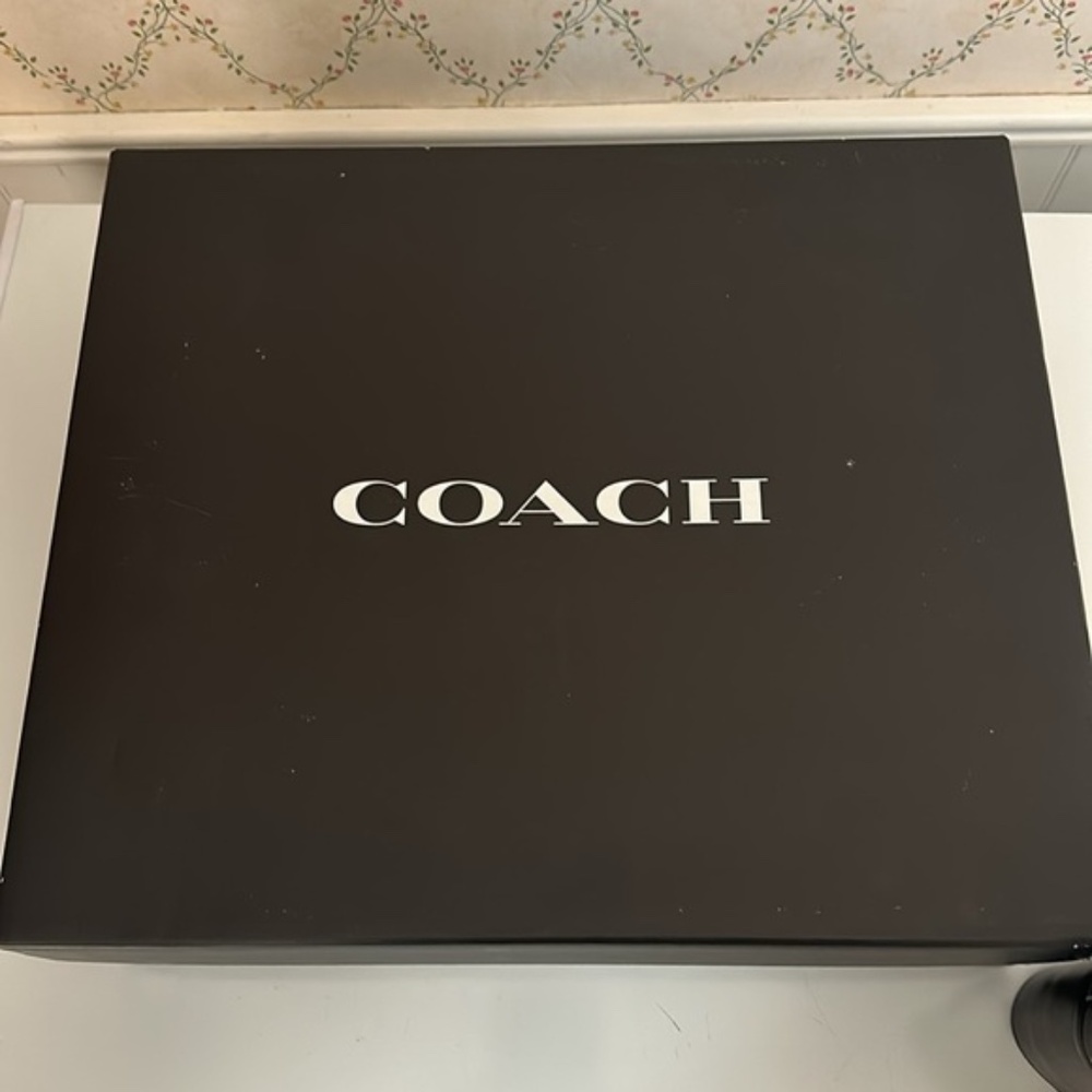COACH Olivia bootie black leather ankle zipper size 6B block heel *missing chain - Picture 10 of 10